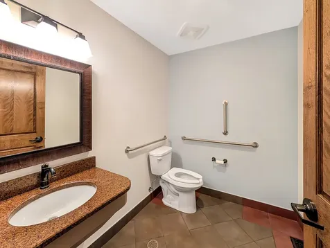 4302 Unit J/H West Crystal Lake Road Mchenry IL 60050