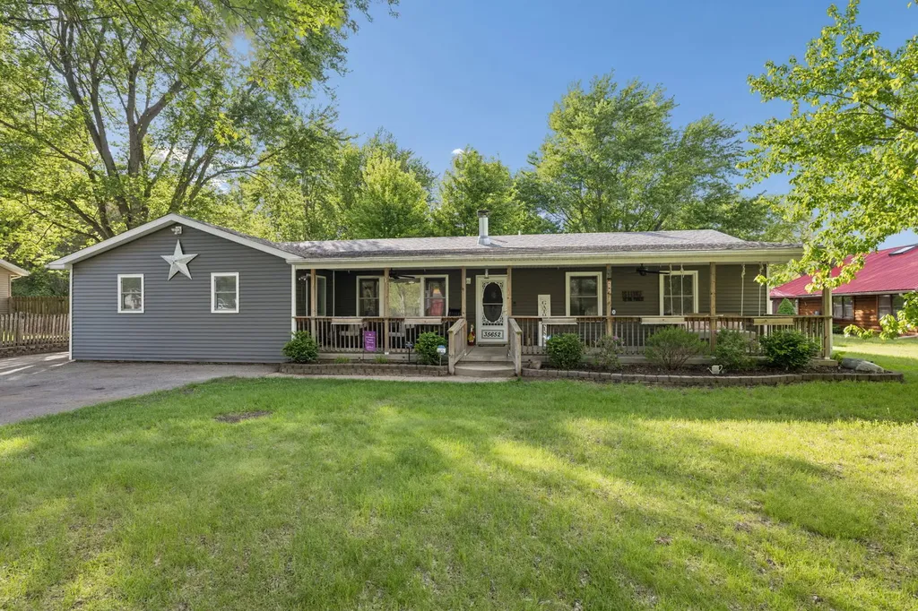 35652 Jay Drive Custer Park IL 60481