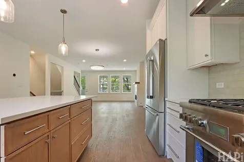 160 Washington Street Barrington IL 60010