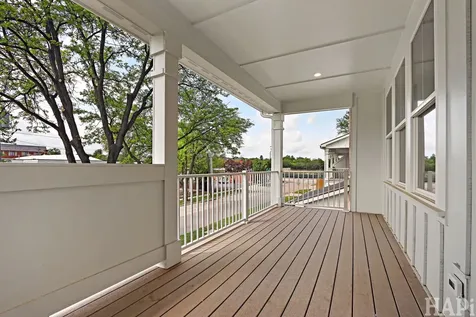 160 Washington Street Barrington IL 60010