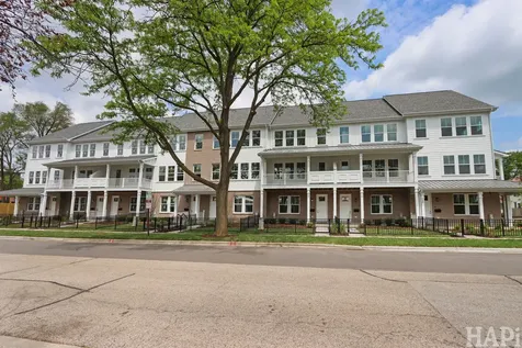 160 Washington Street Barrington IL 60010