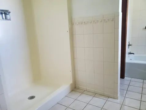 318 East Park Court Gilman IL 60938