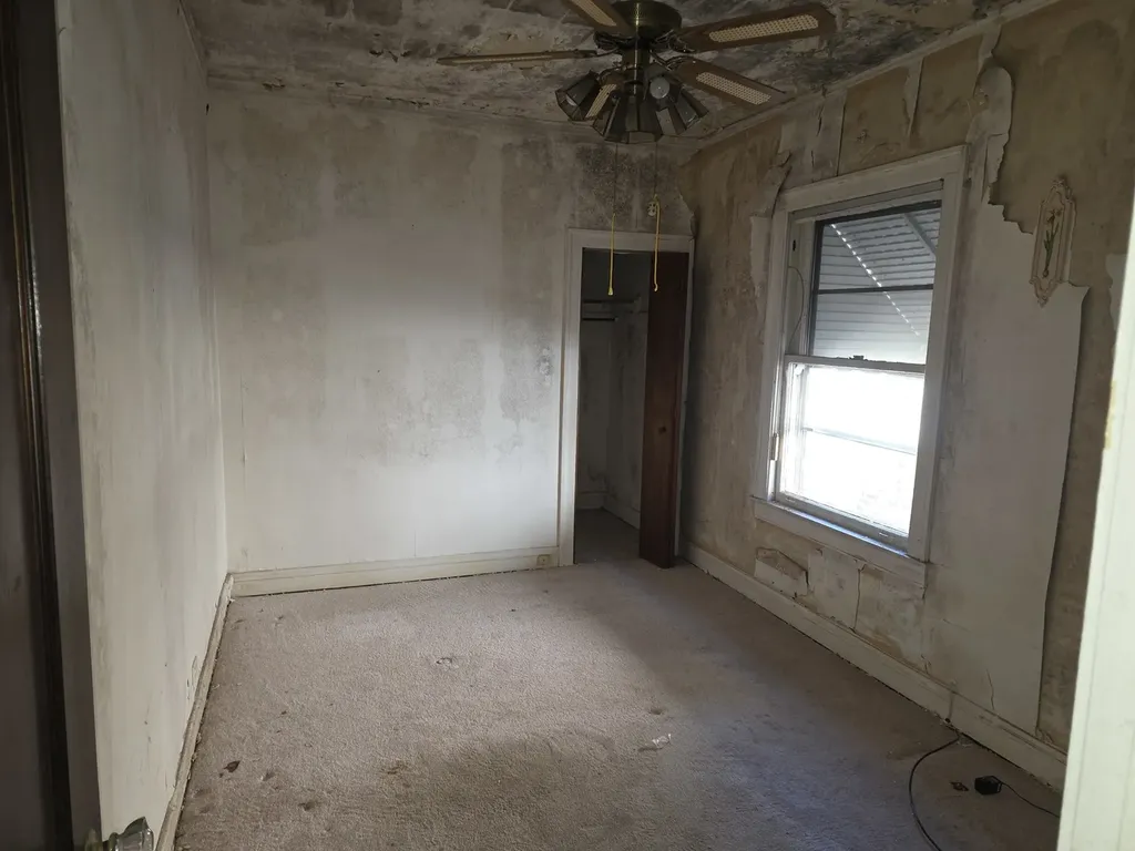 7923 South Calumet Avenue Chicago IL 60619