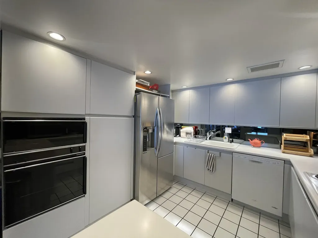 175 East Delaware Place Chicago IL 60611