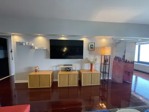 175 East Delaware Place Chicago IL 60611
