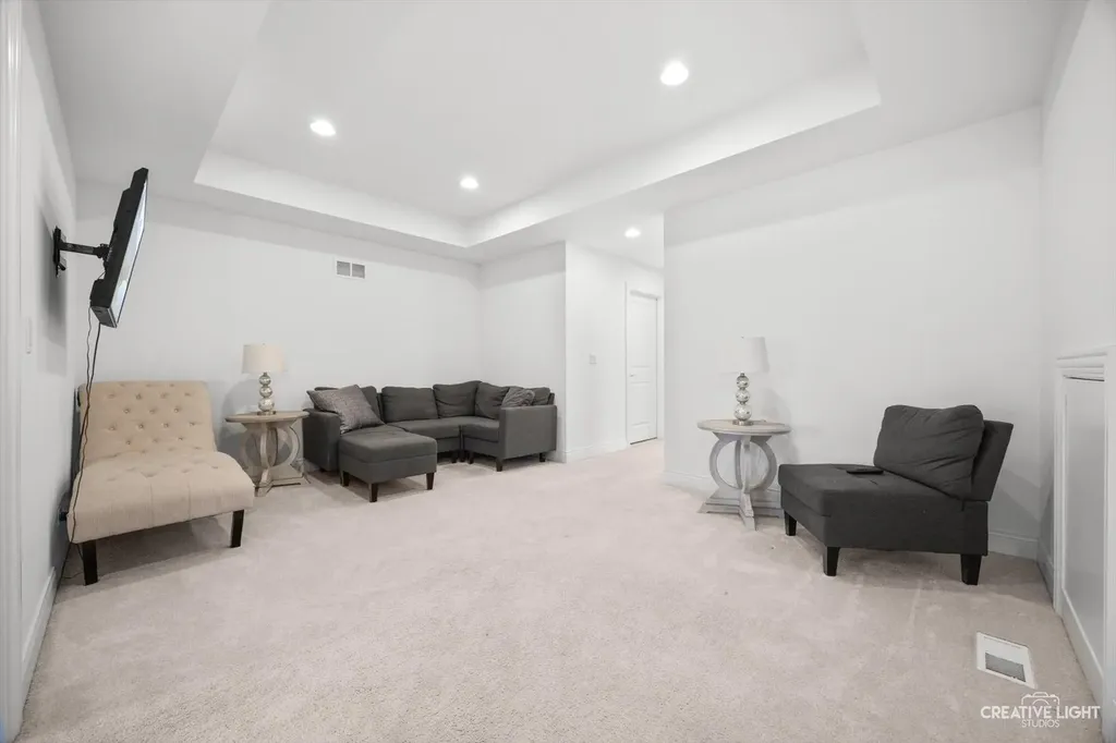 17029 Clover Drive Orland Park IL 60467