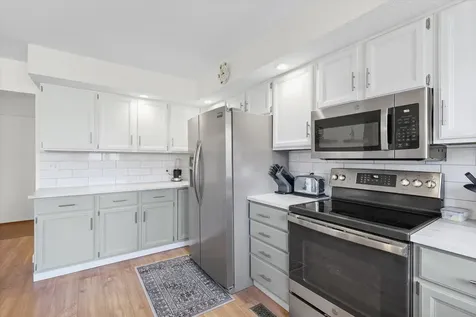 1902 Golf Drive Mahomet IL 61853