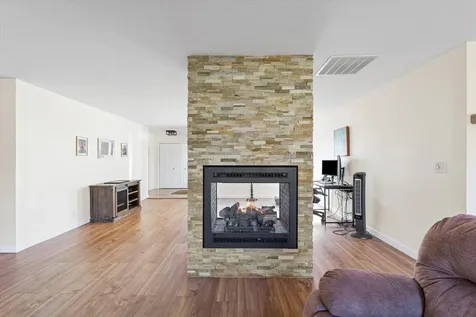 1902 Golf Drive Mahomet IL 61853
