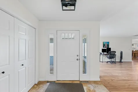 1902 Golf Drive Mahomet IL 61853