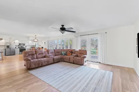 1902 Golf Drive Mahomet IL 61853