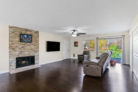 1902 Golf Drive Mahomet IL 61853