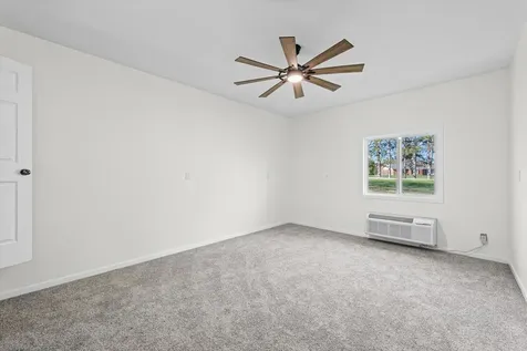 1902 Golf Drive Mahomet IL 61853
