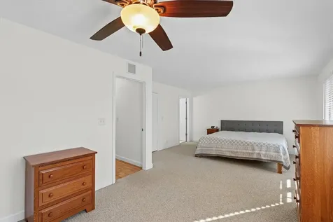 1902 Golf Drive Mahomet IL 61853