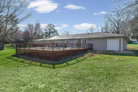 1902 Golf Drive Mahomet IL 61853