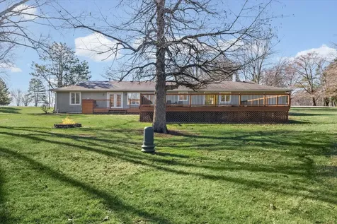 1902 Golf Drive Mahomet IL 61853