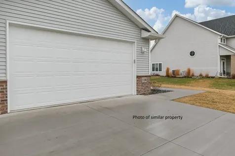 156 Skaloud Court East Moline IL 61244