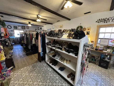 21 East Market Street Shannon IL 61078