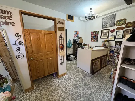 21 East Market Street Shannon IL 61078