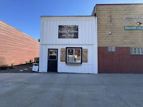 21 East Market Street Shannon IL 61078