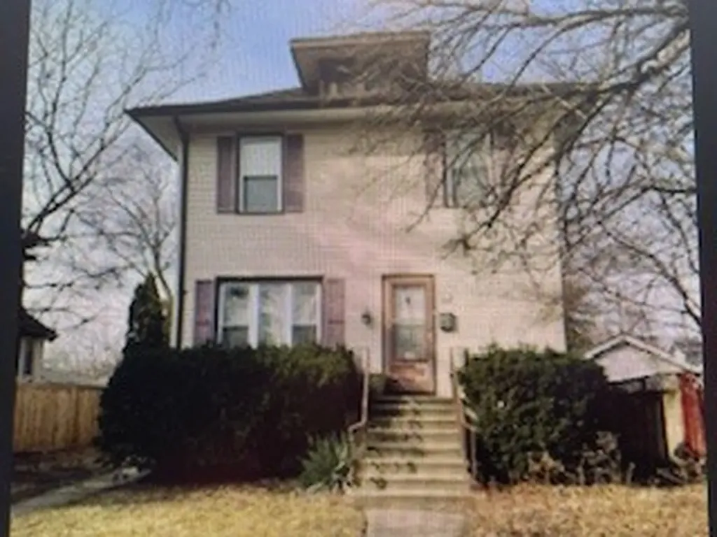 805 North Cuyler Avenue Oak Park IL 60302