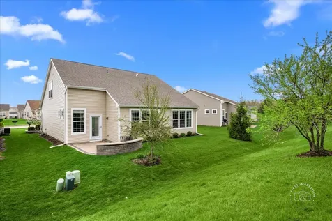 2850 Stoney Creek Drive Elgin IL 60124