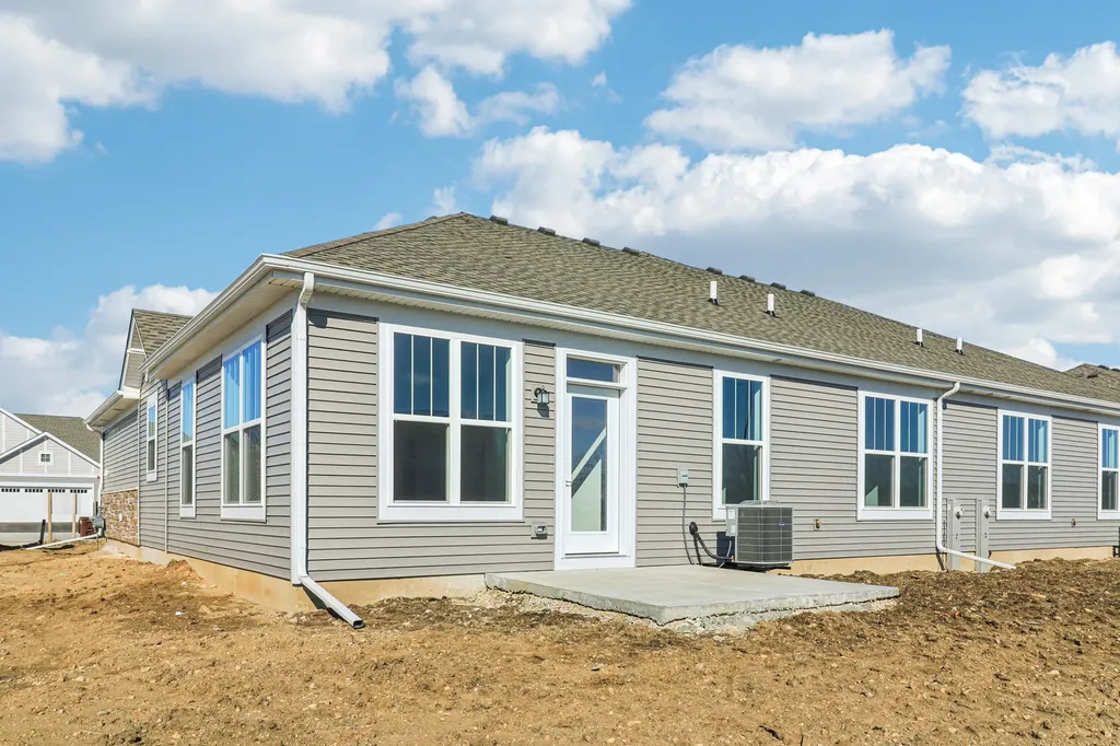 12256 Barcroft Circle S Huntley IL 60142