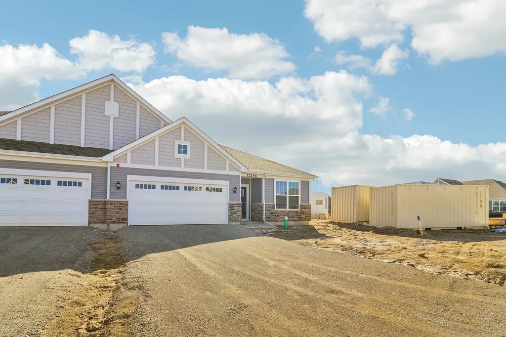 12256 Barcroft Circle S Huntley IL 60142