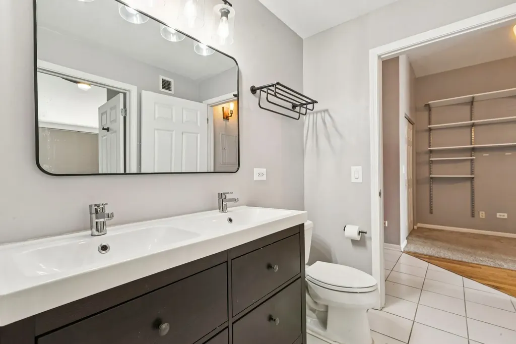 340 West Superior Street Chicago IL 60654