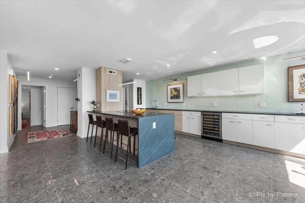 860 North Lake Shore Drive Chicago IL 60611