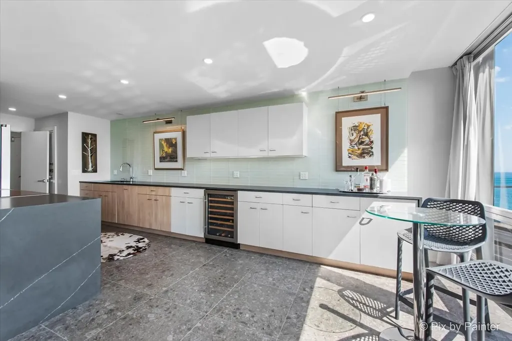 860 North Lake Shore Drive Chicago IL 60611
