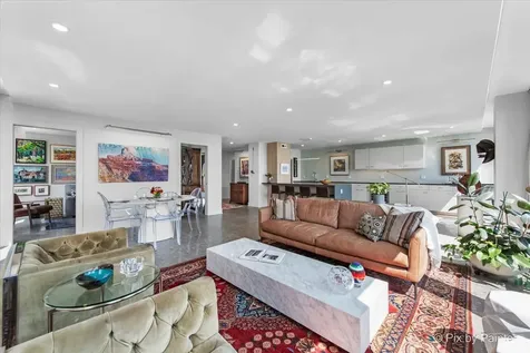 860 North Lake Shore Drive Chicago IL 60611