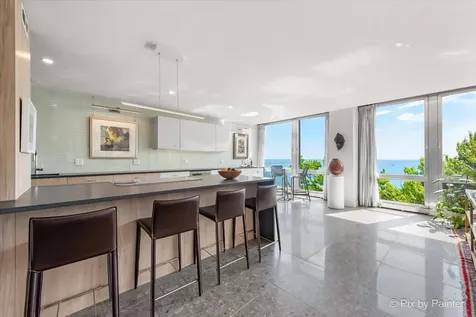 860 North Lake Shore Drive Chicago IL 60611