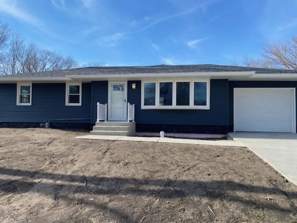 2135 13TH Street Peru IL 61354