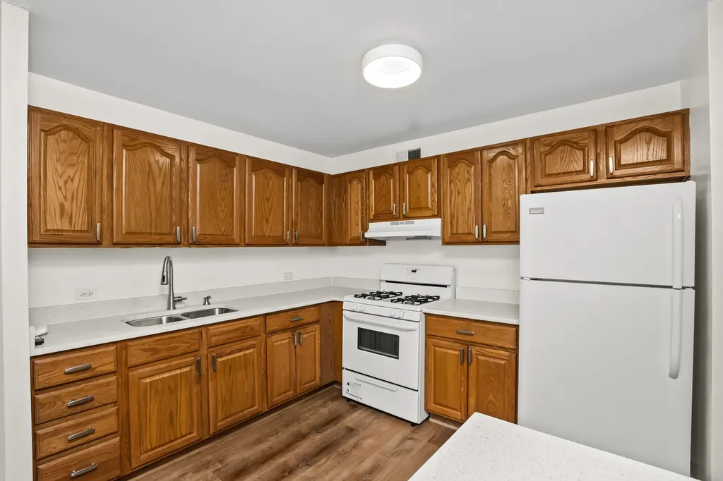 6700 South South Shore Drive Chicago IL 60649