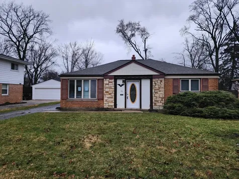 62 Marquette Street Park Forest IL 60466