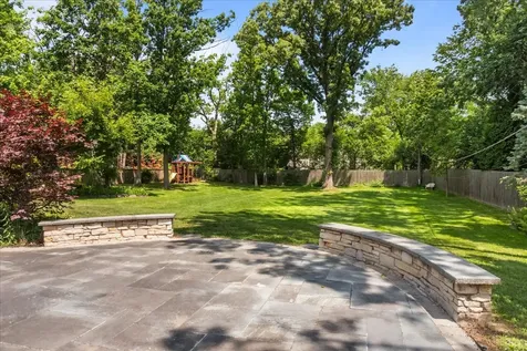 912 Morningside Drive Lake Forest IL 60045