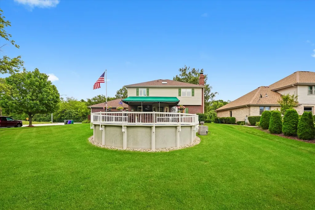 16620 Pear Avenue Orland Park IL 60467