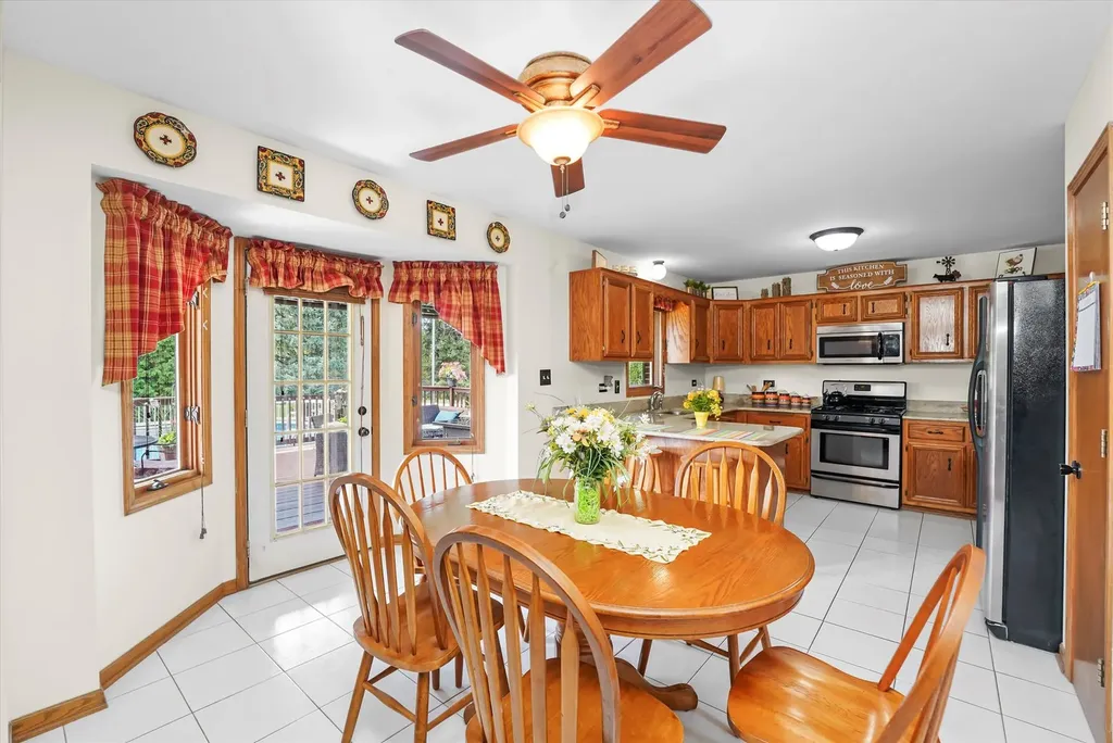 16620 Pear Avenue Orland Park IL 60467