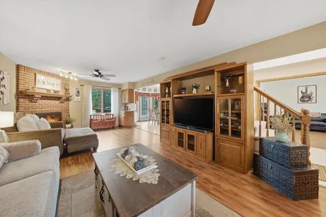 16620 Pear Avenue Orland Park IL 60467