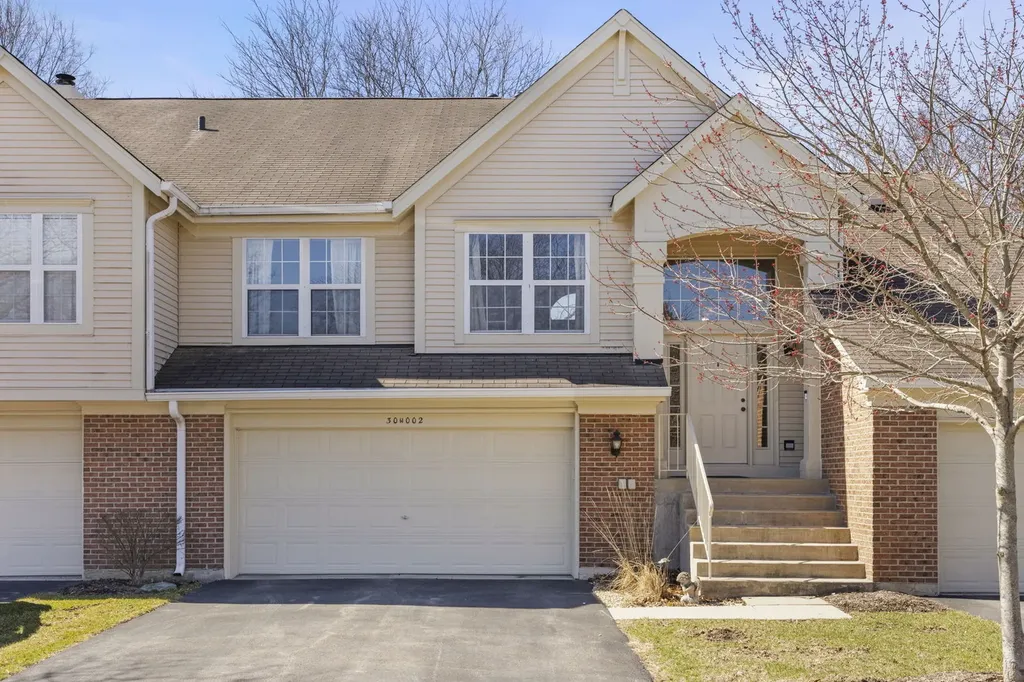 30W002 Willow Court Warrenville IL 60555