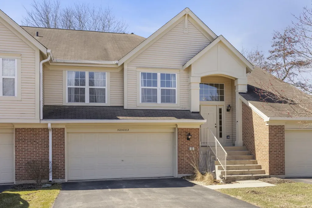 30W002 Willow Court Warrenville IL 60555