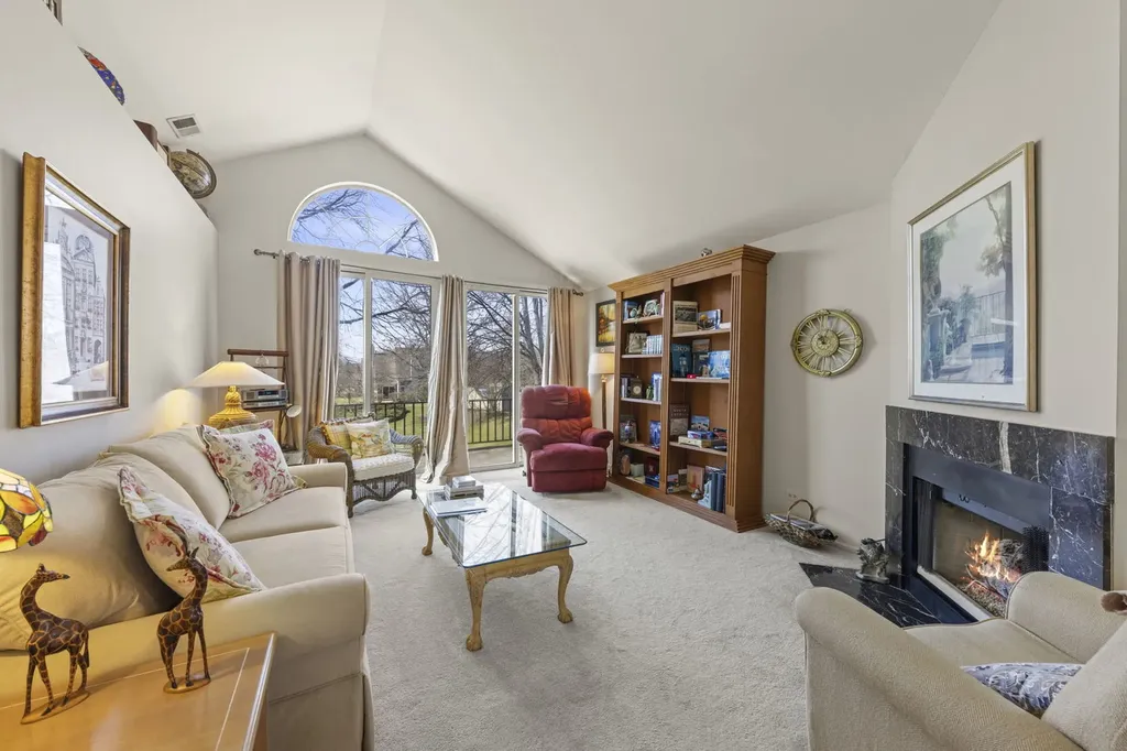 30W002 Willow Court Warrenville IL 60555
