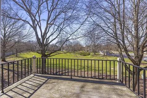 30W002 Willow Court Warrenville IL 60555