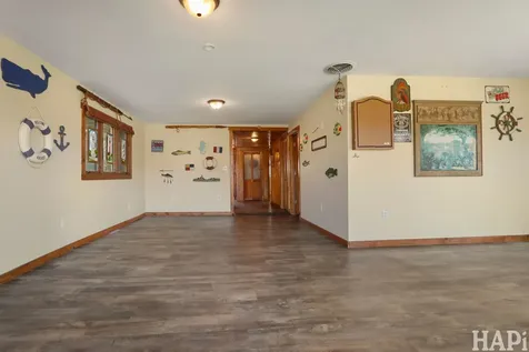 1319 Nippersink Drive Spring Grove IL 60081