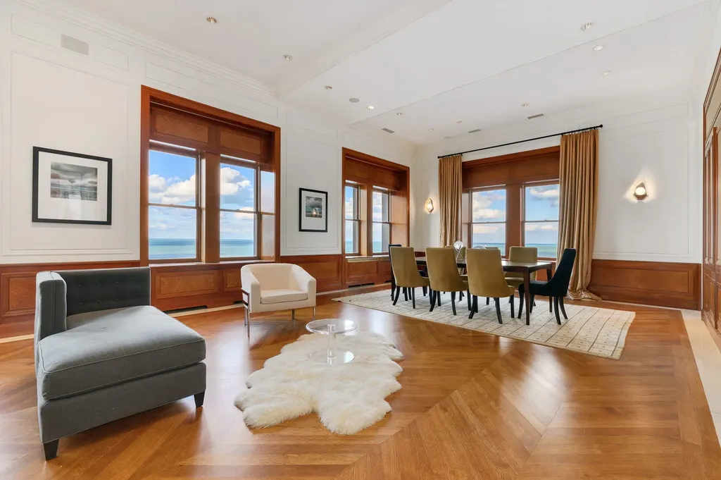 189 East Lake Shore Drive Chicago IL 60611