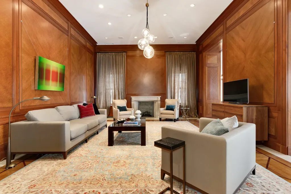 189 East Lake Shore Drive Chicago IL 60611