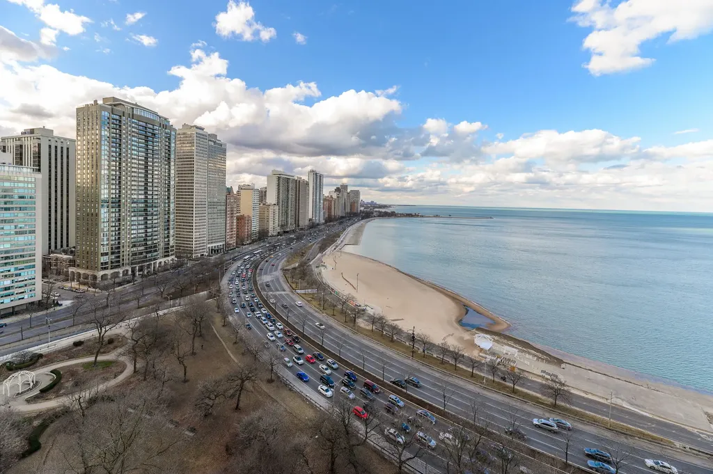 189 East Lake Shore Drive Chicago IL 60611