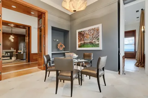 189 East Lake Shore Drive Chicago IL 60611