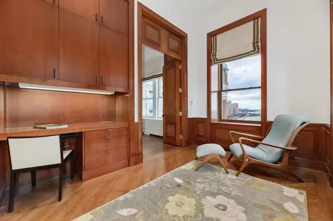 189 East Lake Shore Drive Chicago IL 60611