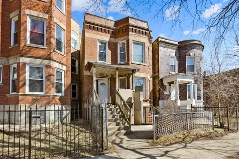 7241 South Yale Avenue Chicago IL 60621